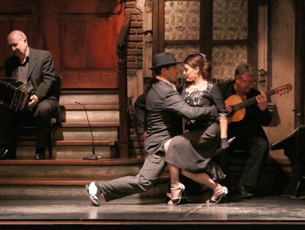 authentic tango show buenos aires